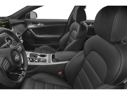 Used 2018 Kia Stinger GT1 RWD image 6
