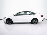 Used 2025 Volkswagen Jetta S image 4