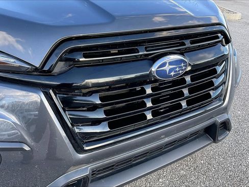 Used 2023 Subaru Ascent Onyx Edition image 27
