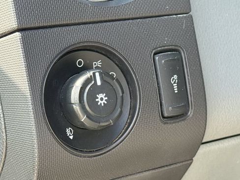 Used 2012 Ford F250 XLT w/ FX4 4X4 Off-Road Pkg image 23