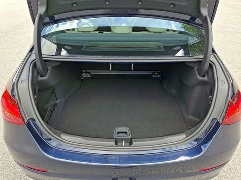 Used 2023 Mercedes-Benz C 300 4MATIC Sedan image 33