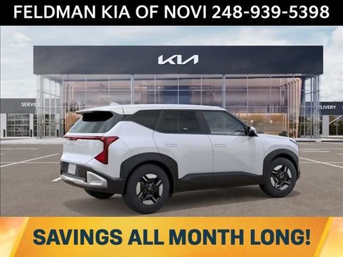 New 2027 Kia Seltos LX FWD image 6