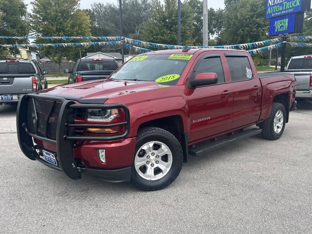 Used 2018 Chevrolet Silverado 1500 LT w/ All Star Edition AWD/4WD image 1