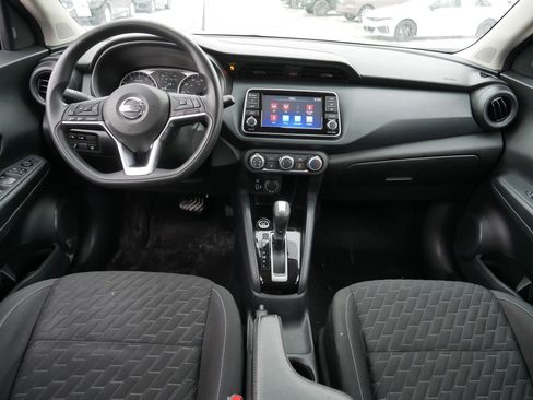 Certified 2021 Nissan Kicks S image 10