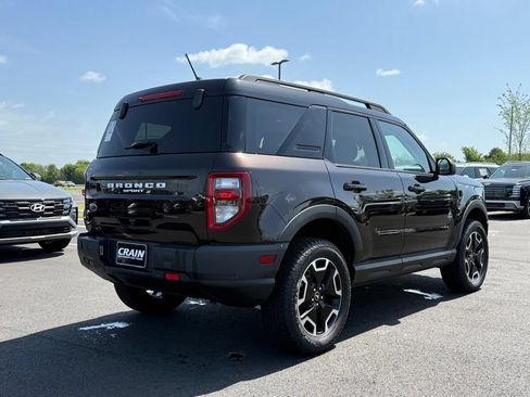 Used 2021 Ford Bronco Sport Outer Banks AWD/4WD image 5