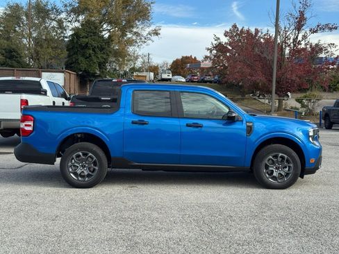 New 2025 Ford Maverick XLT w/ Equipment Group 301A image 2