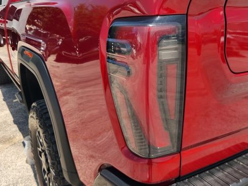 Used 2024 GMC Sierra 2500 AT4X AWD/4WD image 7