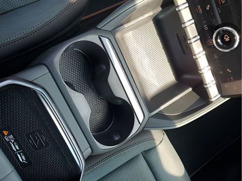 New 2026 GMC Terrain AT4 w/ Technology Package II image 39