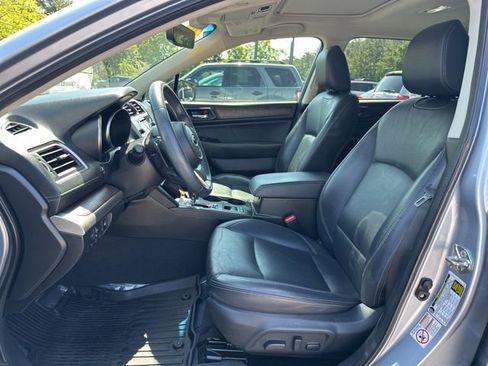 Used 2019 Subaru Outback 2.5i Limited AWD/4WD image 16