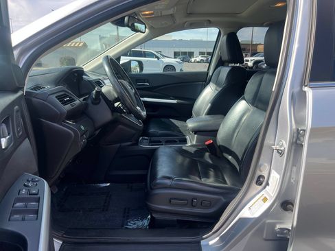 Used 2016 Honda CR-V Touring image 12