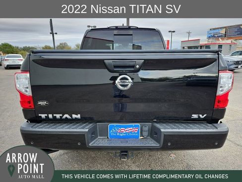 Used 2022 Nissan Titan SV w/ Accessory Utility Package image 10