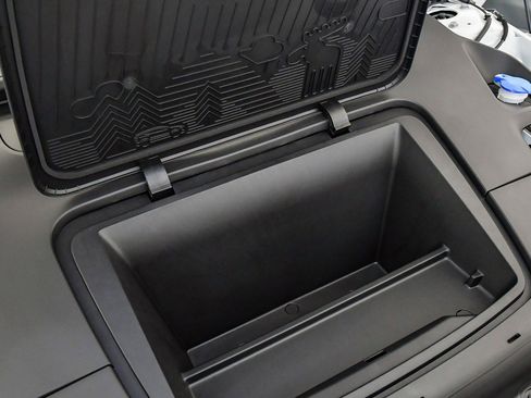 New 2026 Volvo EX30 Ultra image 31