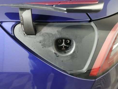 Used 2018 Tesla Model 3 Long Range image 15