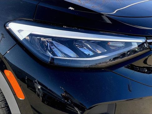 Used 2022 Volkswagen ID.4 Pro image 28