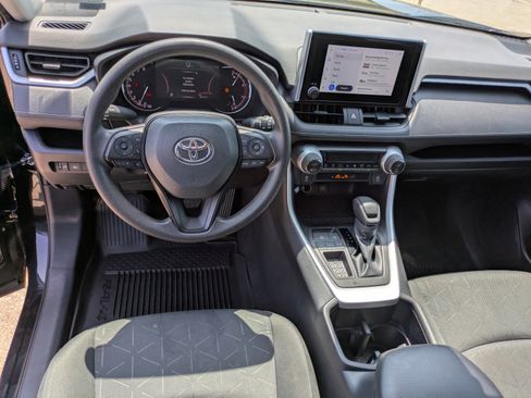Used 2023 Toyota RAV4 XLE image 15