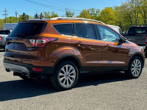 Used 2017 Ford Escape Titanium w/ Equipment Group 301A AWD/4WD image 3