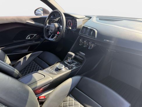 Used 2021 Audi R8 V10 performance image 10