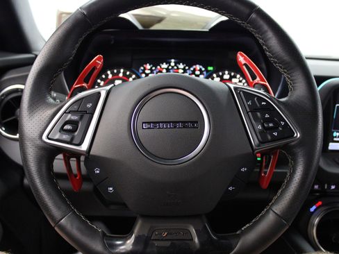 Used 2017 Chevrolet Camaro SS image 36