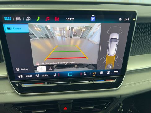 New 2026 Volkswagen Tiguan SE R-Line image 25