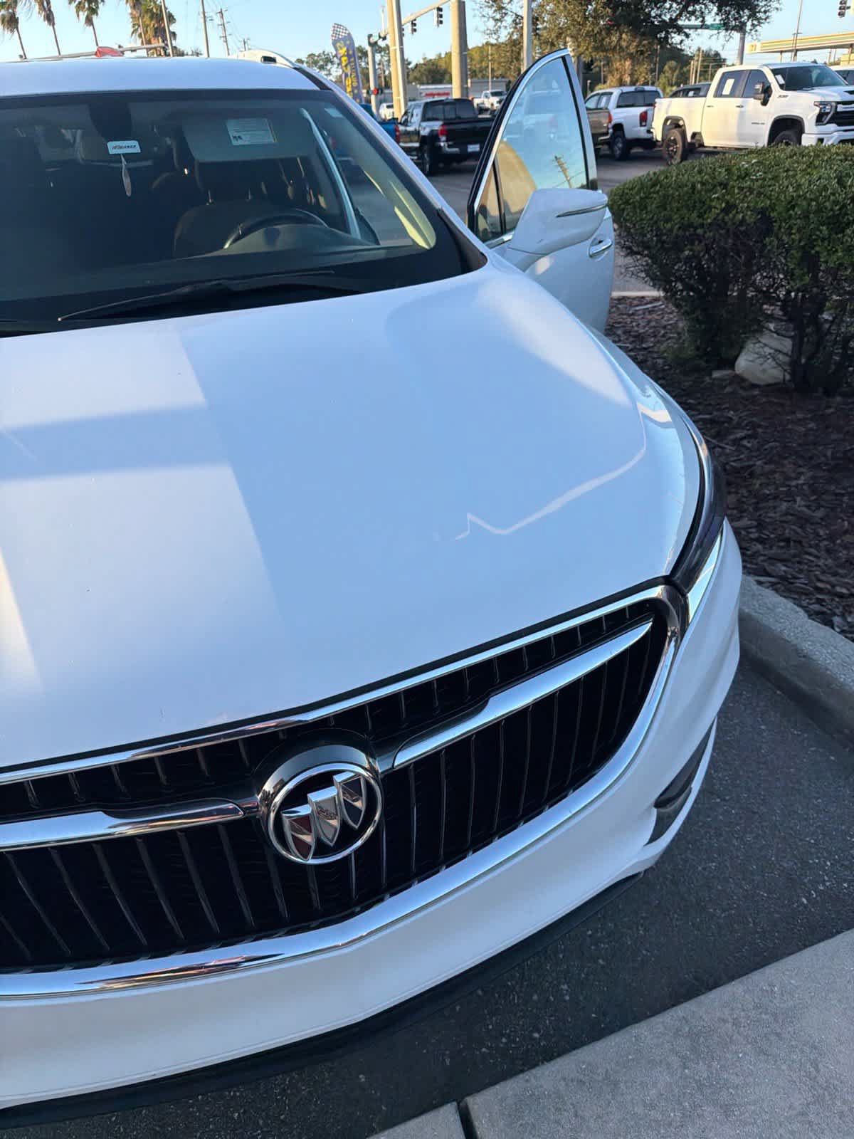 Used 2018 Buick Enclave FWD image 12