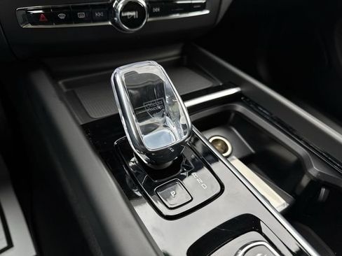 New 2026 Volvo XC60 B5 Plus w/ Protection Package Premier image 16