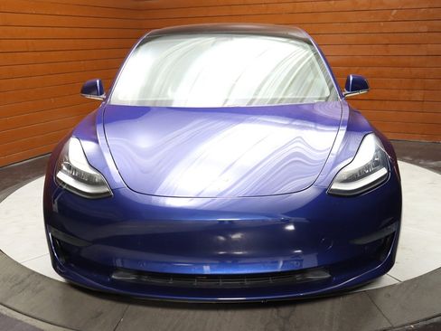 Used 2020 Tesla Model 3 Long Range image 22