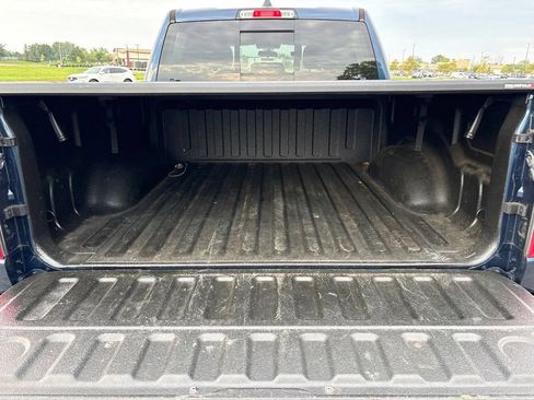 Used 2020 RAM 1500 Big Horn AWD/4WD image 10