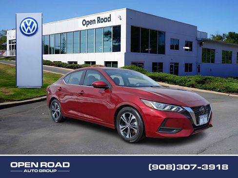 Used 2023 Nissan Sentra SV image 1