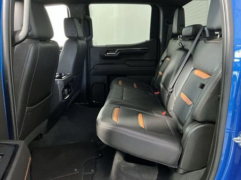 Used 2022 GMC Sierra 1500 AT4 AWD/4WD image 25