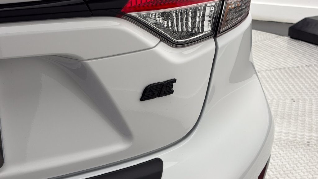 Certified 2026 Toyota Corolla SE w/ SE Package FWD image 9
