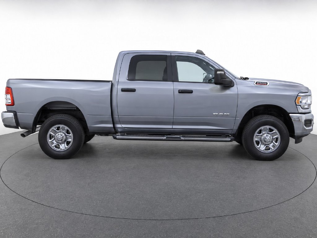 Used 2024 RAM 2500 Big Horn w/ Bed Utility Group AWD/4WD image 10
