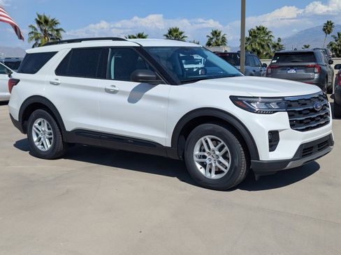 New 2026 Ford Explorer Active w/ Active Comfort Package RWD image 1