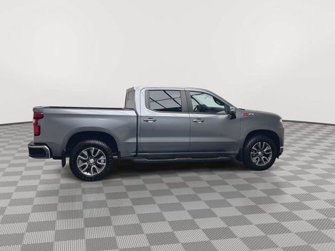 Certified 2021 Chevrolet Silverado 1500 LT AWD/4WD image 40