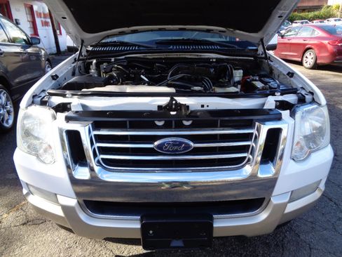 Used 2007 Ford Explorer Eddie Bauer image 22