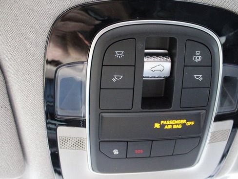 Used 2022 Hyundai Santa Fe Limited w/ Cargo Package image 36