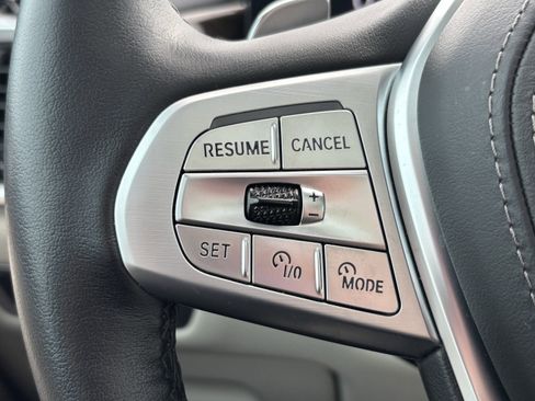 Certified 2024 BMW X7 xDrive40i w/ Executive Package image 19