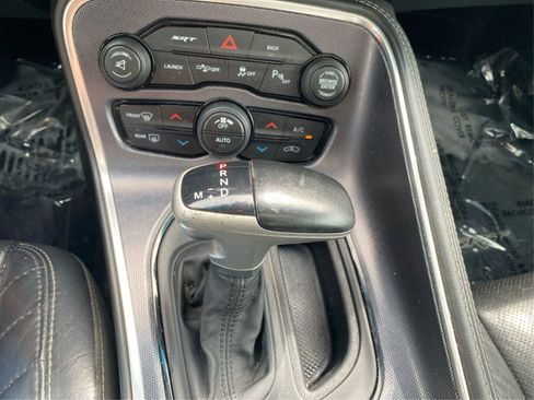 Used 2015 Dodge Challenger SRT w/ Technology Group RWD image 23