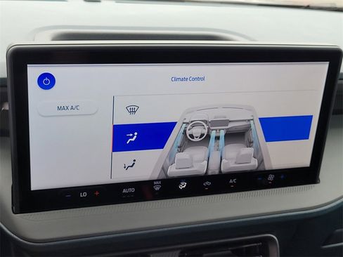 New 2025 Ford Maverick XL w/ Equipment Group 102A image 18