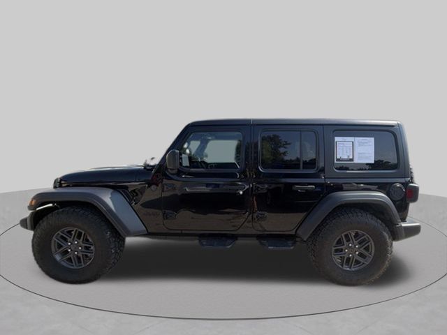 Used 2024 Jeep Wrangler Unlimited Sport AWD/4WD image 7