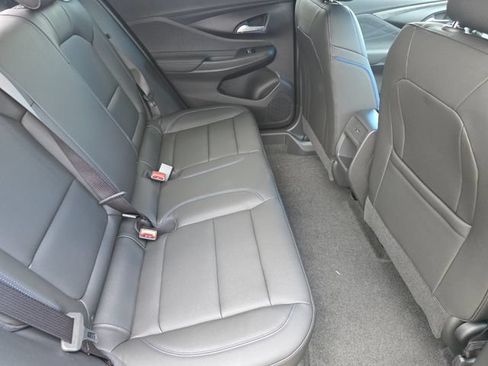New 2026 Buick Envista Sport Touring w/ Convenience I Package FWD image 18