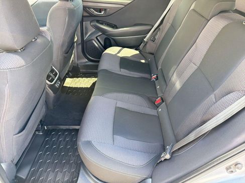 Used 2022 Subaru Outback Premium AWD/4WD image 14