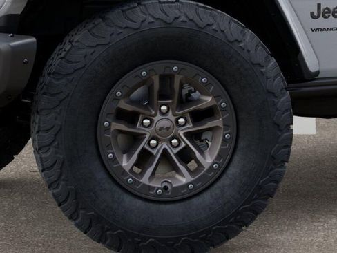 New 2025 Jeep Wrangler Unlimited Rubicon 392 image 4