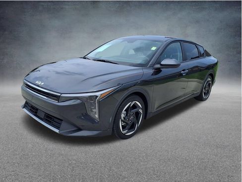 Used 2025 Kia K4 EX FWD image 3