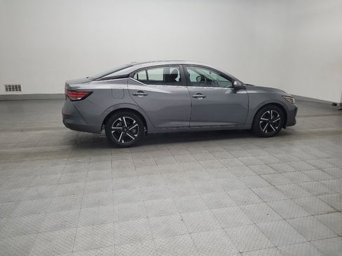 Used 2024 Nissan Sentra SV FWD image 10