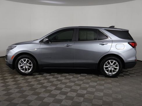 Used 2024 Chevrolet Equinox LT image 16