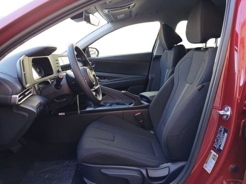 New 2026 Hyundai Elantra SE FWD image 9
