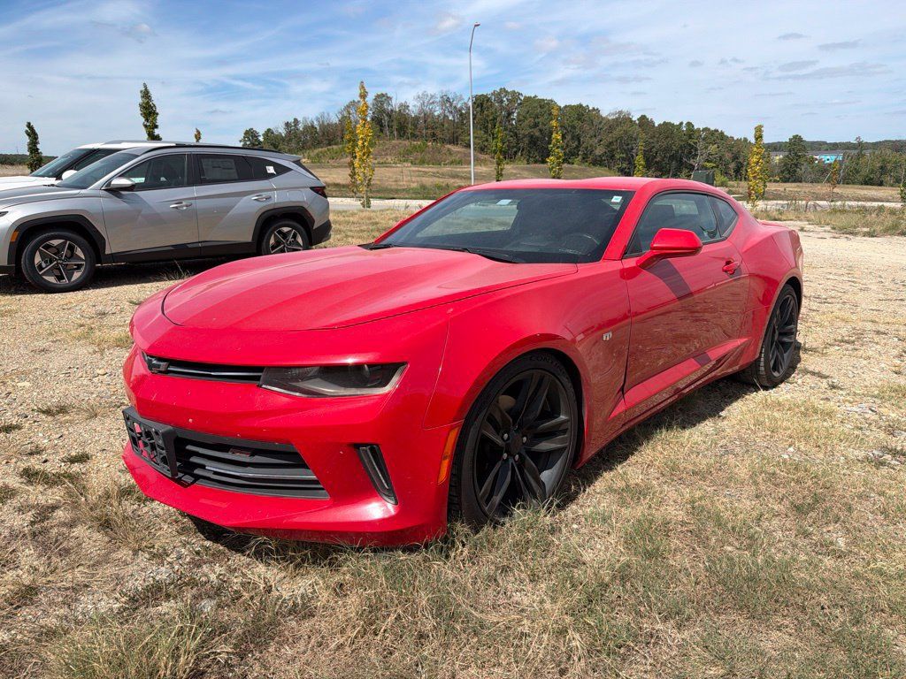 Used 2018 Chevrolet Camaro LT RWD image 2