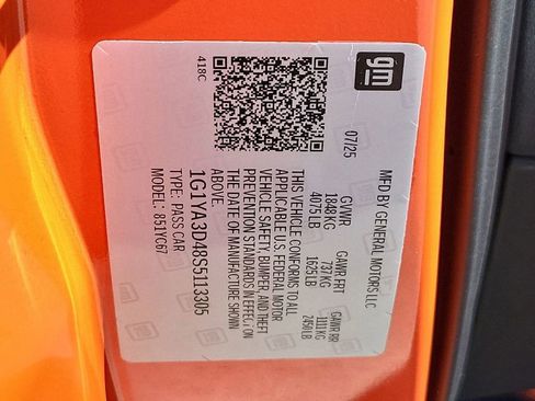 Used 2025 Chevrolet Corvette Stingray Convertible w/ Battery Protection Package RWD image 32