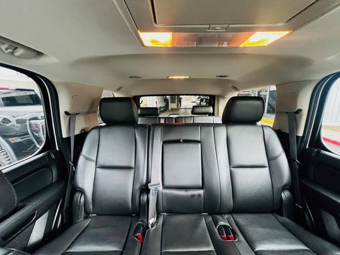 Used 2012 Chevrolet Tahoe LTZ image 32