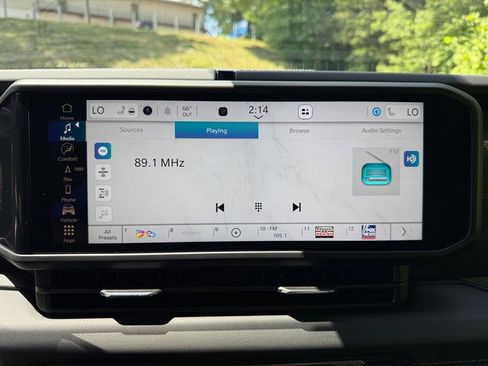 New 2025 Jeep Gladiator Rubicon image 23